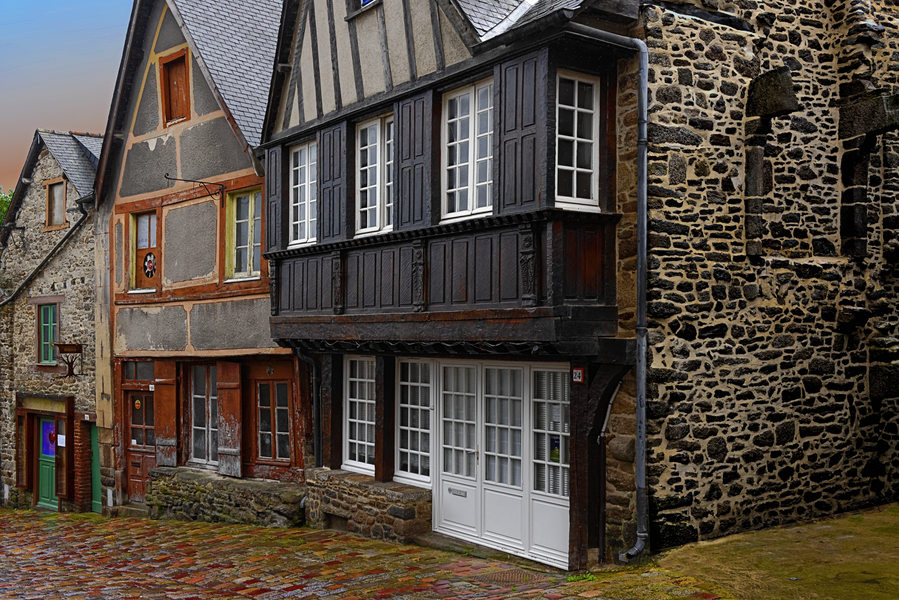 Dinan Buildings 1249